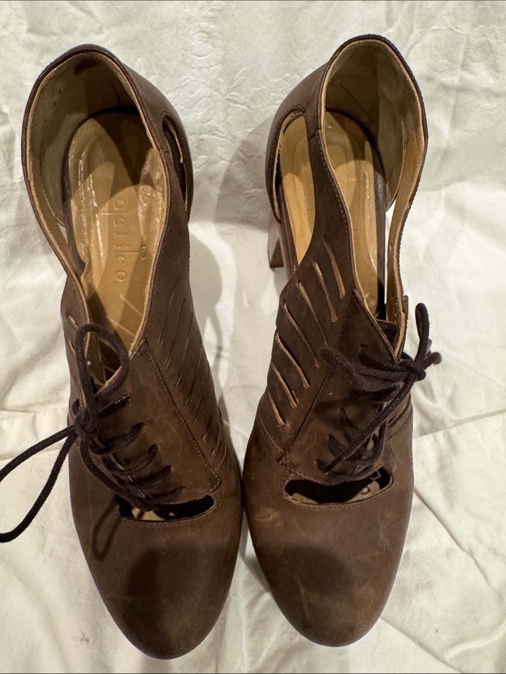 COCLICO Brown Cutout Lace-Up Heeled Oxfords. Worn but in great condition